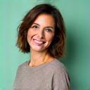 Portrett av Ingrid Jensen, ekspert på grønne tilskudd og bærekraft.